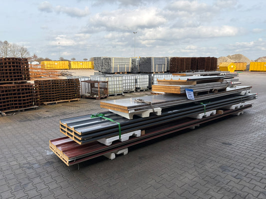 Sandwichpaneele Restposten Dach und Wand 40mm 60mm Kerndämmung weiß grau rotbraun